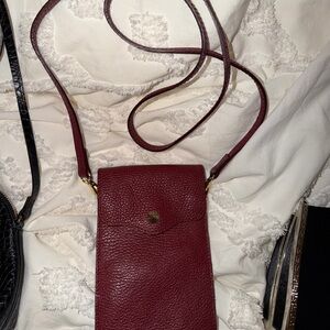 Elegant Burgundy Crossbody Bag